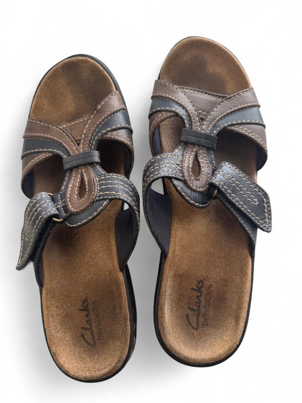 Clarks Bendables Women’s Leather Comfort Wedge Sandals Brown Black Size 7.5 M - Picture 3 of 9